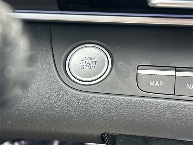 2024 Hyundai Elantra Hybrid Limited