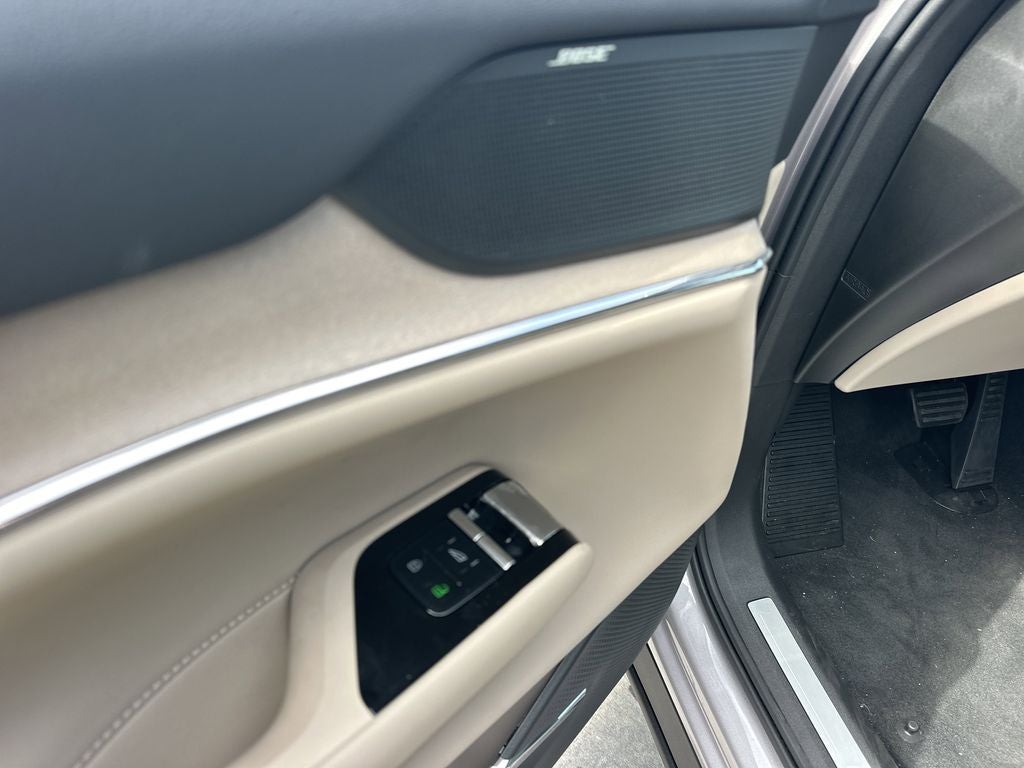 2026 Volvo EX90 Plus