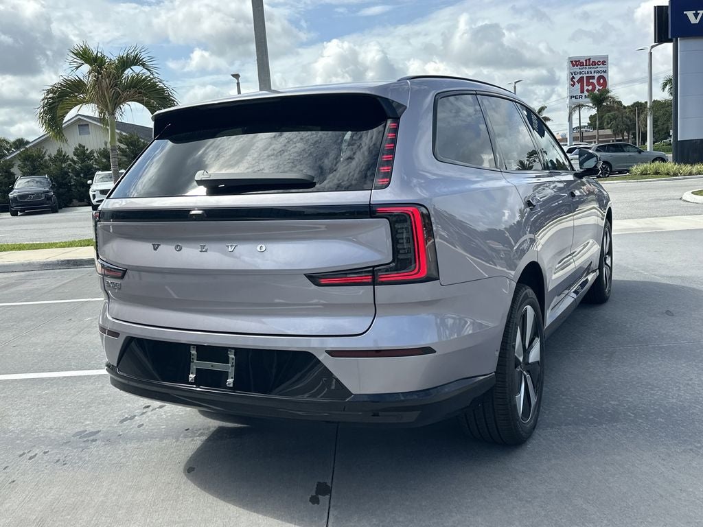 2026 Volvo EX90 Plus