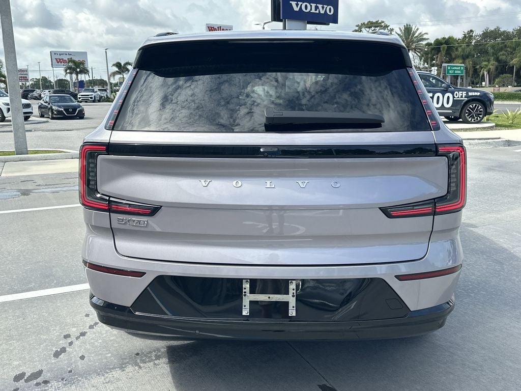 2026 Volvo EX90 Plus