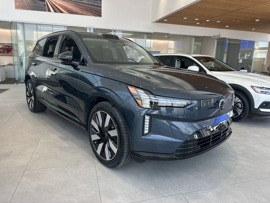 2025 Volvo EX90 Twin Motor Performance Ultra 7-Seater