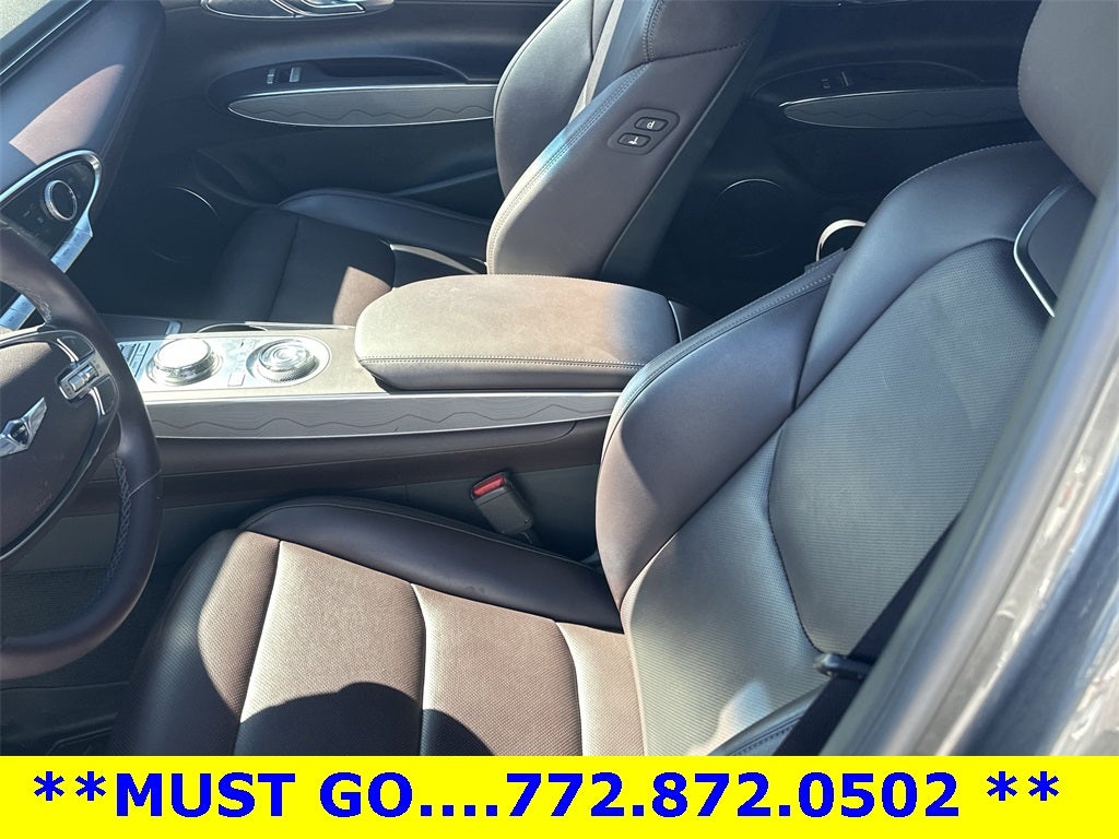2022 Genesis GV70 2.5T