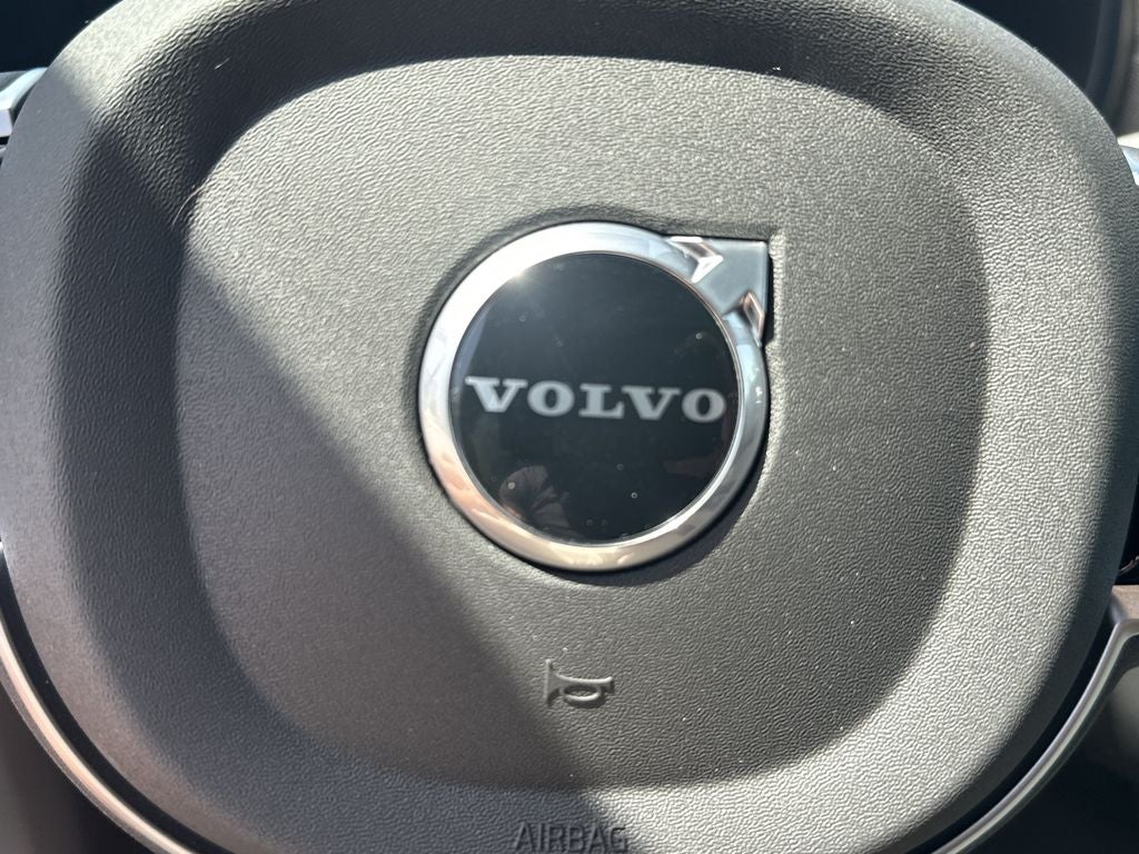 2026 Volvo XC90 B6 Plus 6-Seater