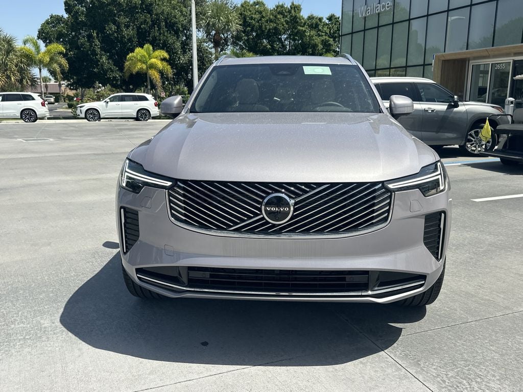 2026 Volvo XC90 B6 Plus 6-Seater