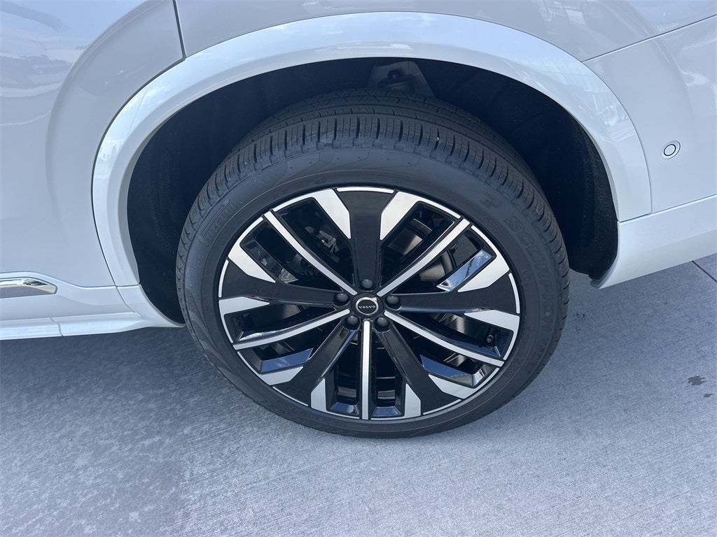 2026 Volvo XC90 B6 Ultra