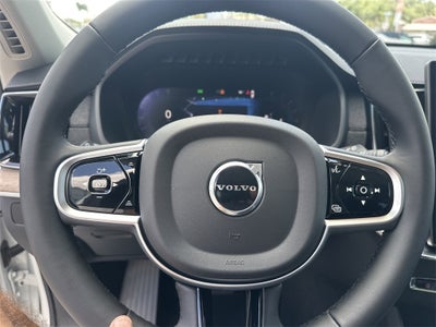 2025 Volvo XC90 B6 Core 2025.5