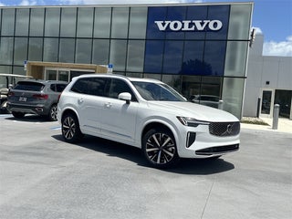 2025 Volvo XC90 B6 Core 2025.5