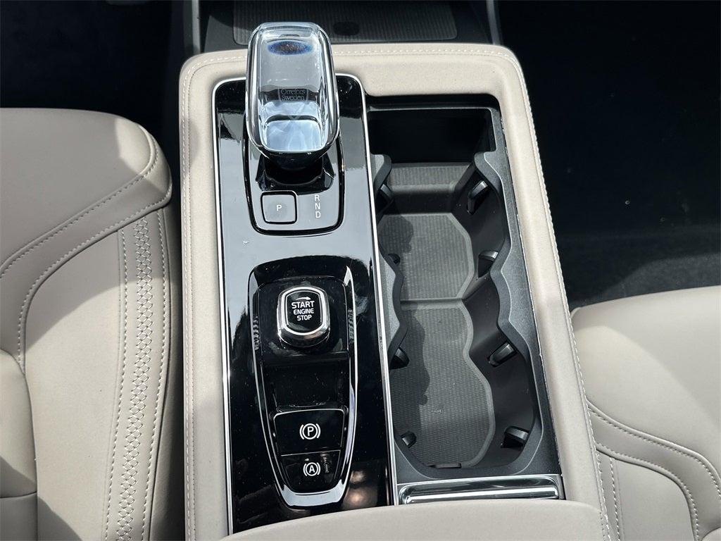 2025 Volvo XC90 B6 Plus 7-Seater 2025.5