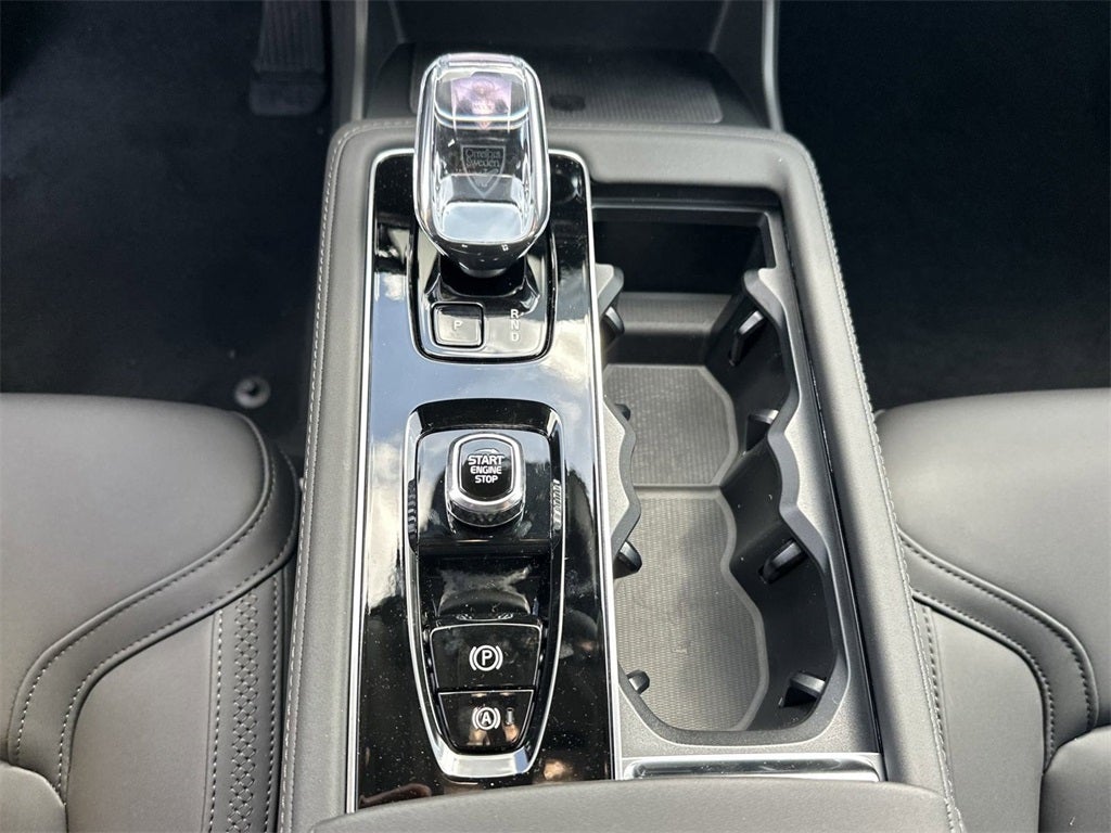 2025 Volvo XC90 B6 Plus 7-Seater 2025.5