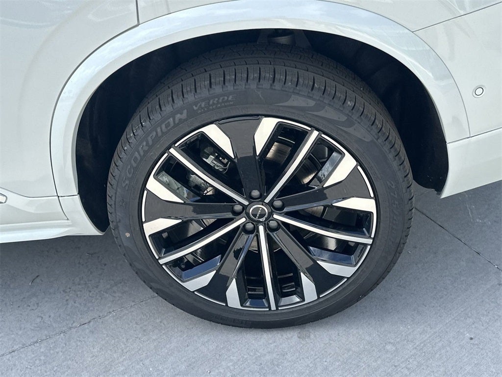 2025 Volvo XC90 B6 Plus 7-Seater 2025.5
