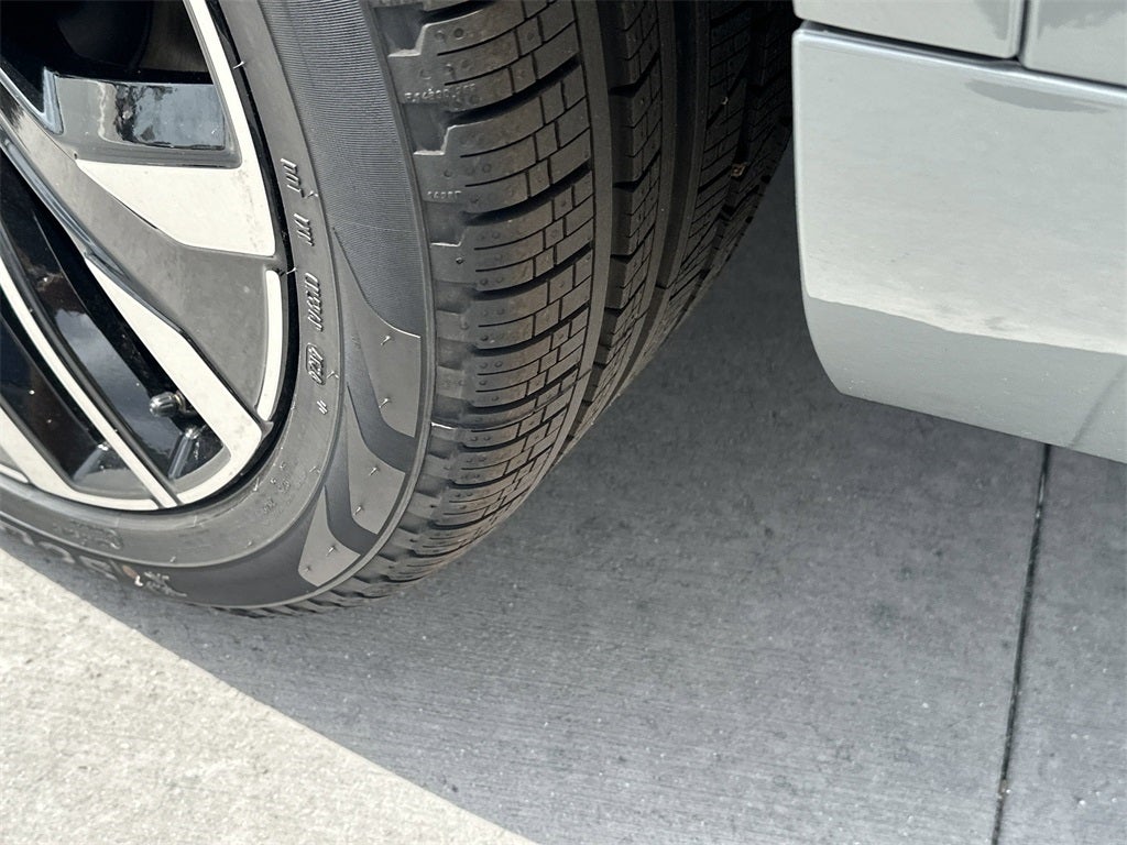 2025 Volvo XC90 B6 Plus 7-Seater 2025.5