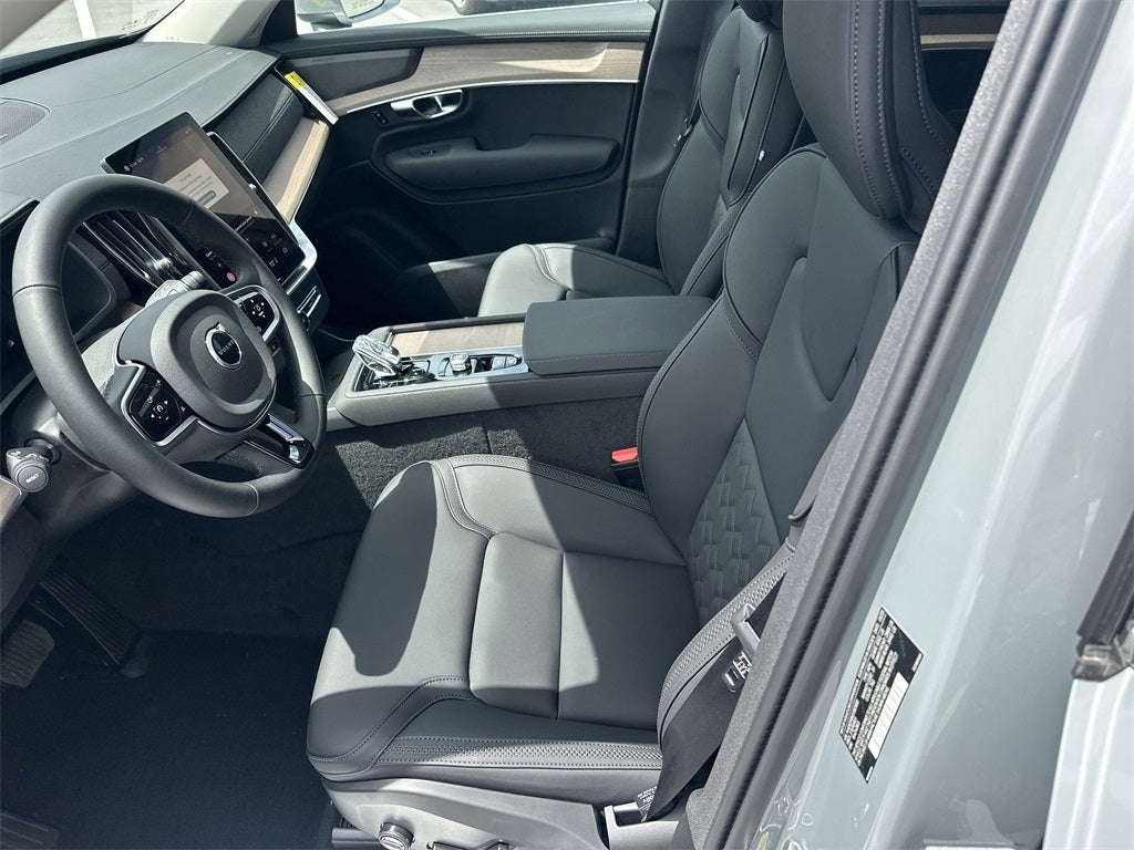 2025 Volvo XC90 B6 Plus 7-Seater 2025.5
