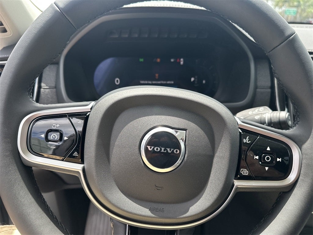 2025 Volvo XC90 B6 Plus 7-Seater 2025.5