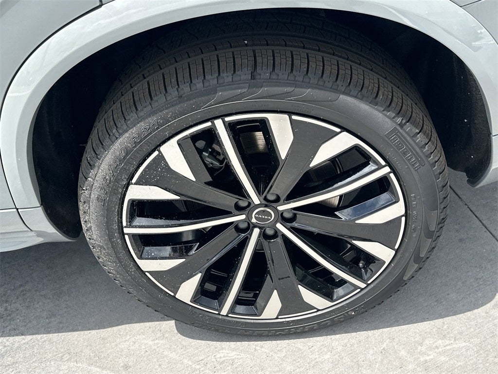 2025 Volvo XC90 B6 Plus 7-Seater 2025.5