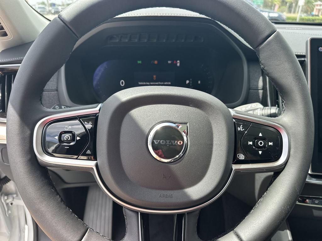 2026 Volvo XC90 B6 Plus 7-Seater