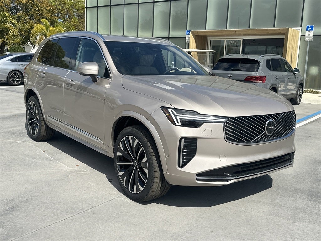 2026 Volvo XC90 B6 Plus 7-Seater