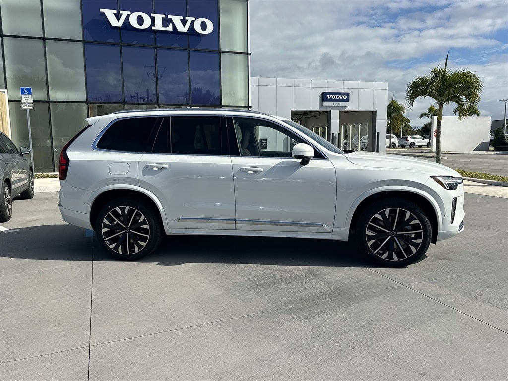 2026 Volvo XC90 B6 Plus 7-Seater