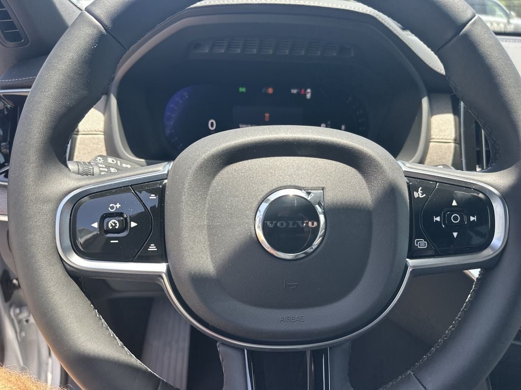 2026 Volvo XC90 B6 Plus 7-Seater