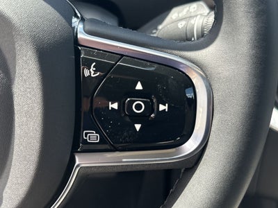 2027 Volvo XC90 B6 Plus 7-Seater
