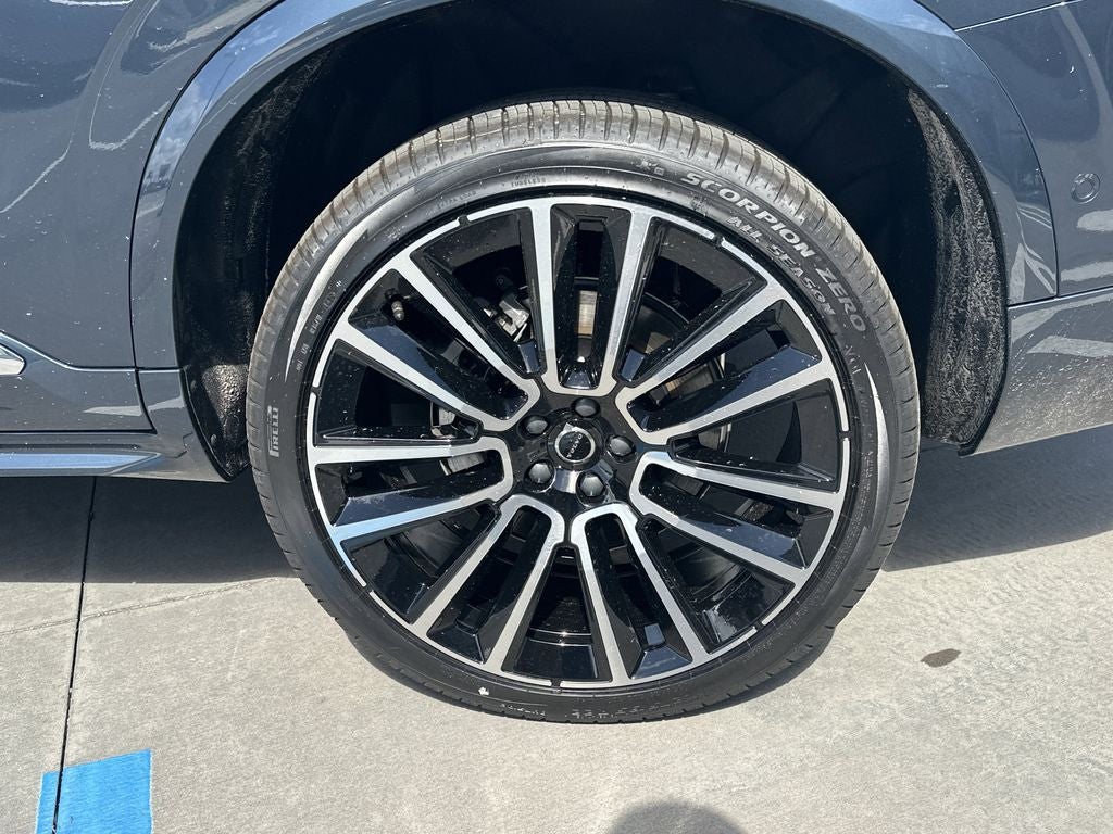 2026 Volvo XC90 B6 Plus 7-Seater