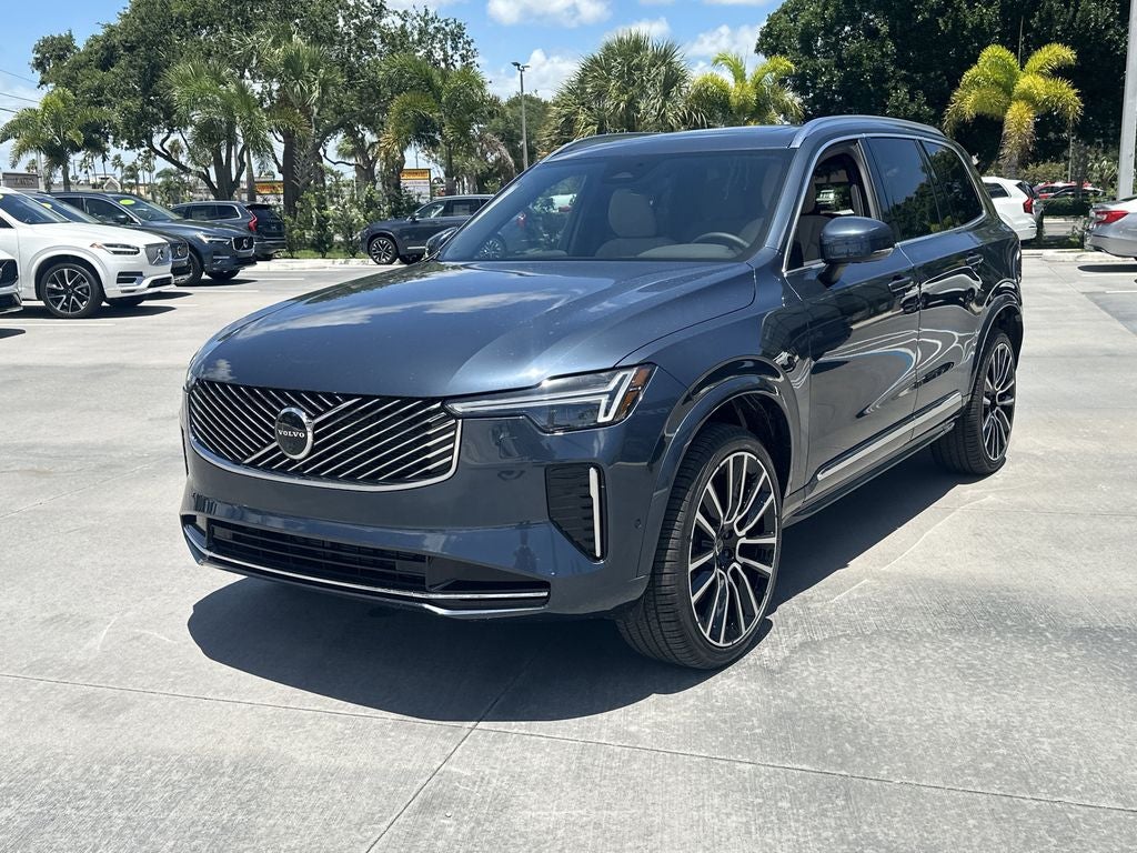 2026 Volvo XC90 B6 Plus 7-Seater