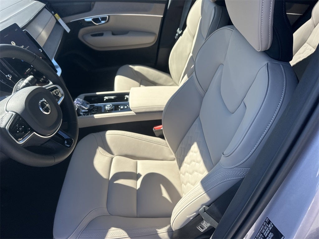 2026 Volvo XC90 B6 Plus 7-Seater