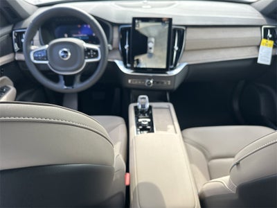 2026 Volvo XC90 B6 Plus 7-Seater