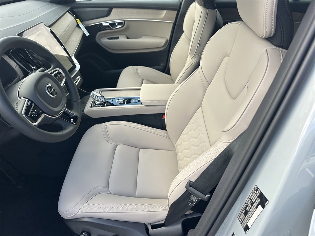 2026 Volvo XC90 B6 Plus 7-Seater