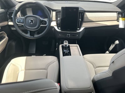 2026 Volvo XC90 B6 Plus 7-Seater
