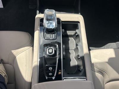 2027 Volvo XC90 B6 Plus 7-Seater