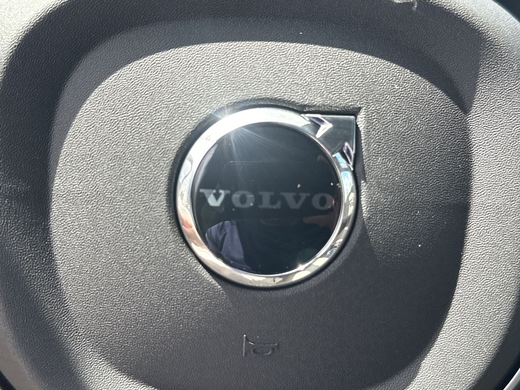 2027 Volvo XC90 B6 Plus 7-Seater