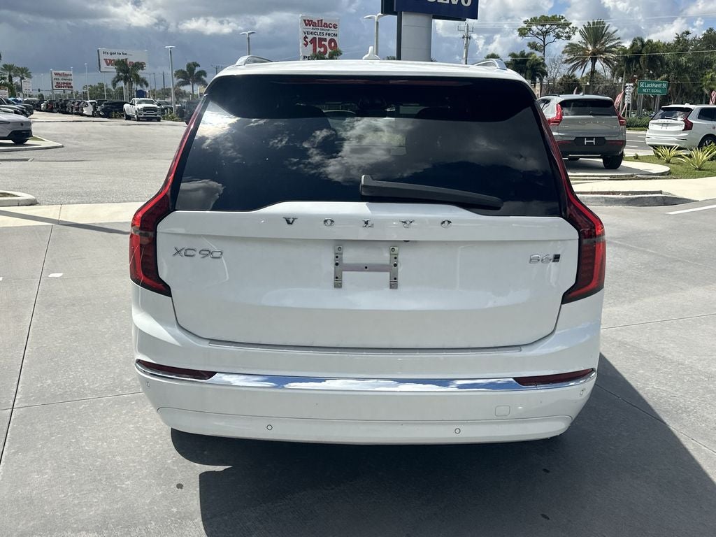 2027 Volvo XC90 B6 Plus 7-Seater