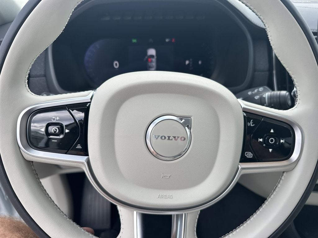 2026 Volvo XC90 B6 Ultra