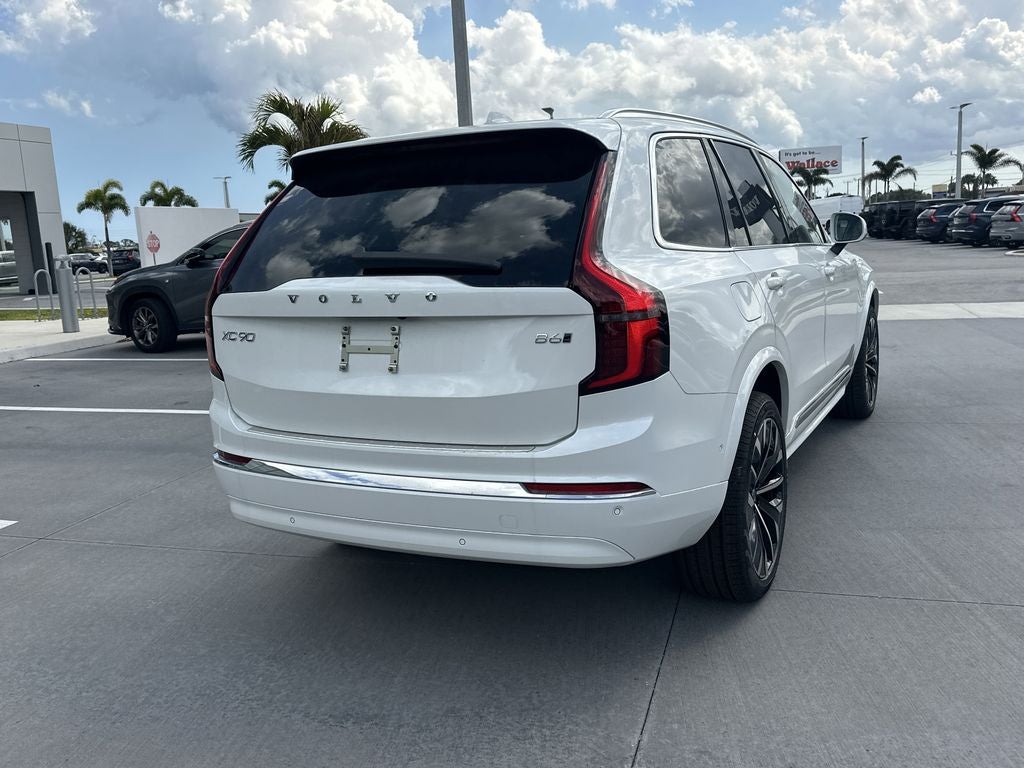 2026 Volvo XC90 B6 Ultra