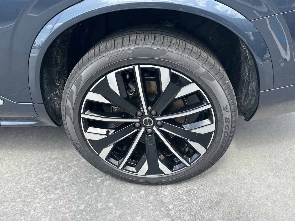 2026 Volvo XC90 B6 Ultra