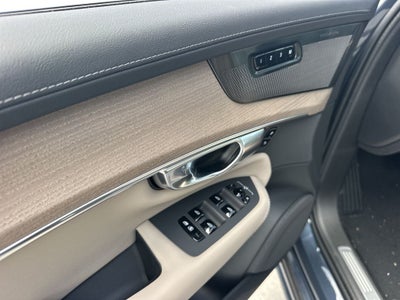 2026 Volvo XC90 B6 Ultra