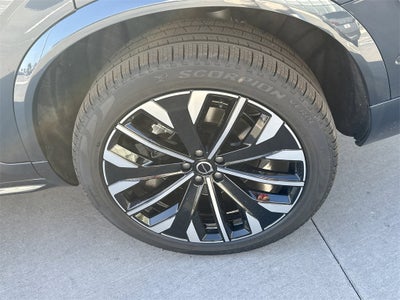 2026 Volvo XC90 B6 Ultra