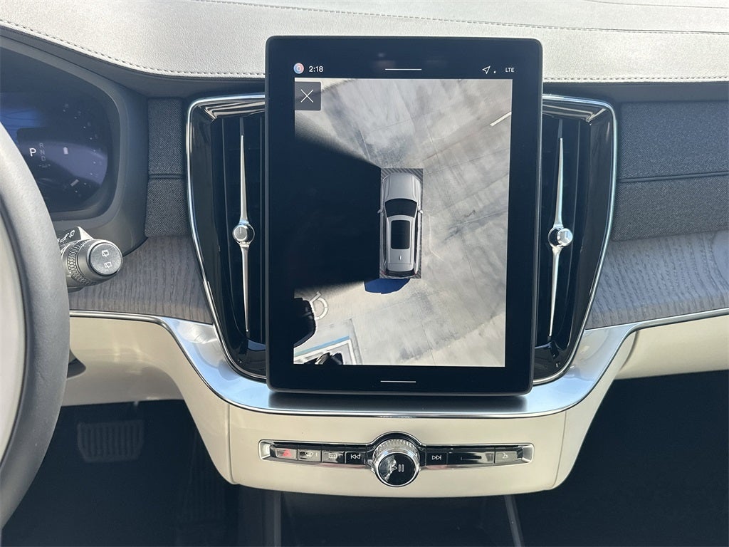 2026 Volvo XC90 B6 Ultra