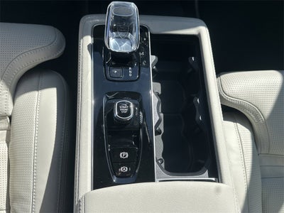 2026 Volvo XC90 B6 Ultra