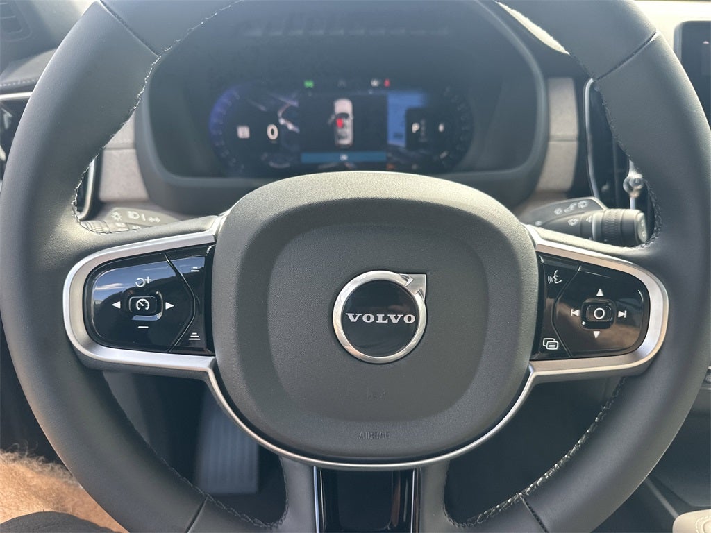 2026 Volvo XC90 B6 Core