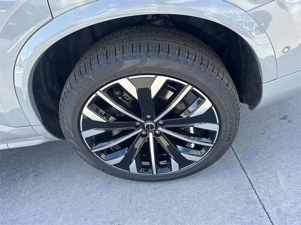 2026 Volvo XC90 B6 Ultra