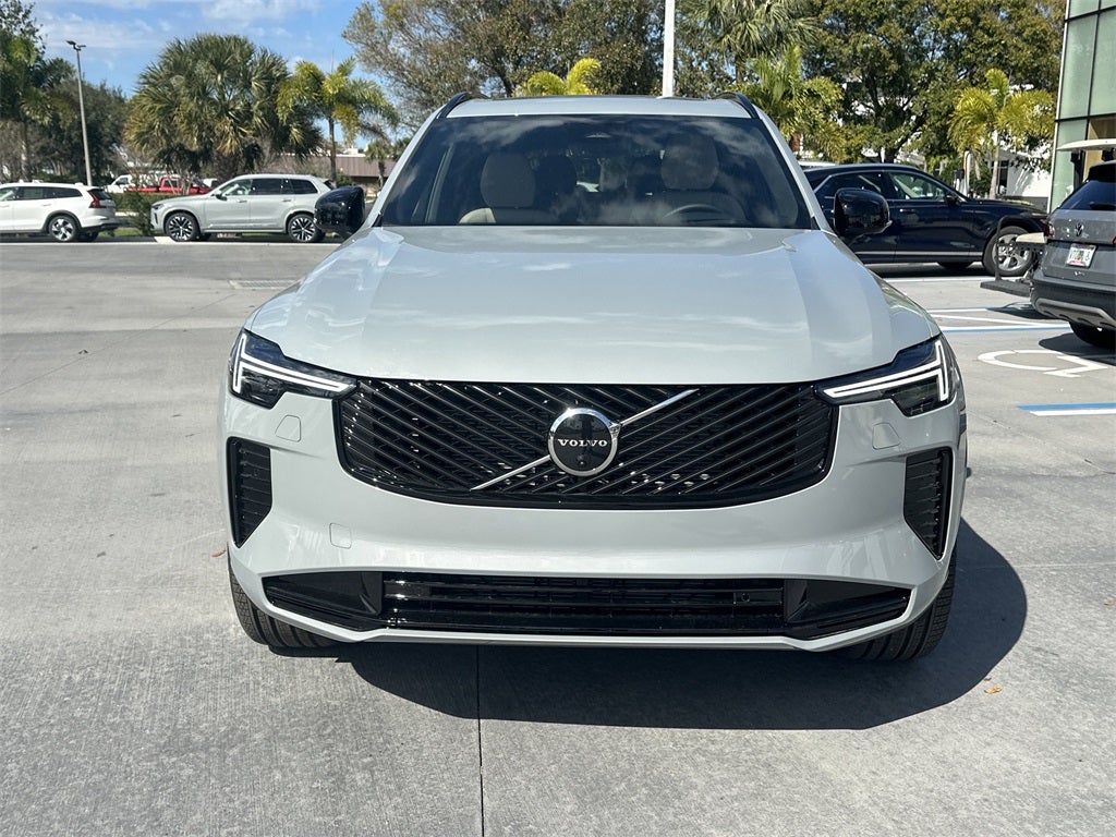 2026 Volvo XC90 B6 Ultra