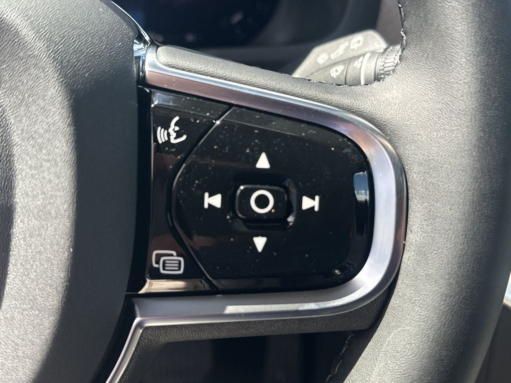 2027 Volvo XC90 B6 Ultra