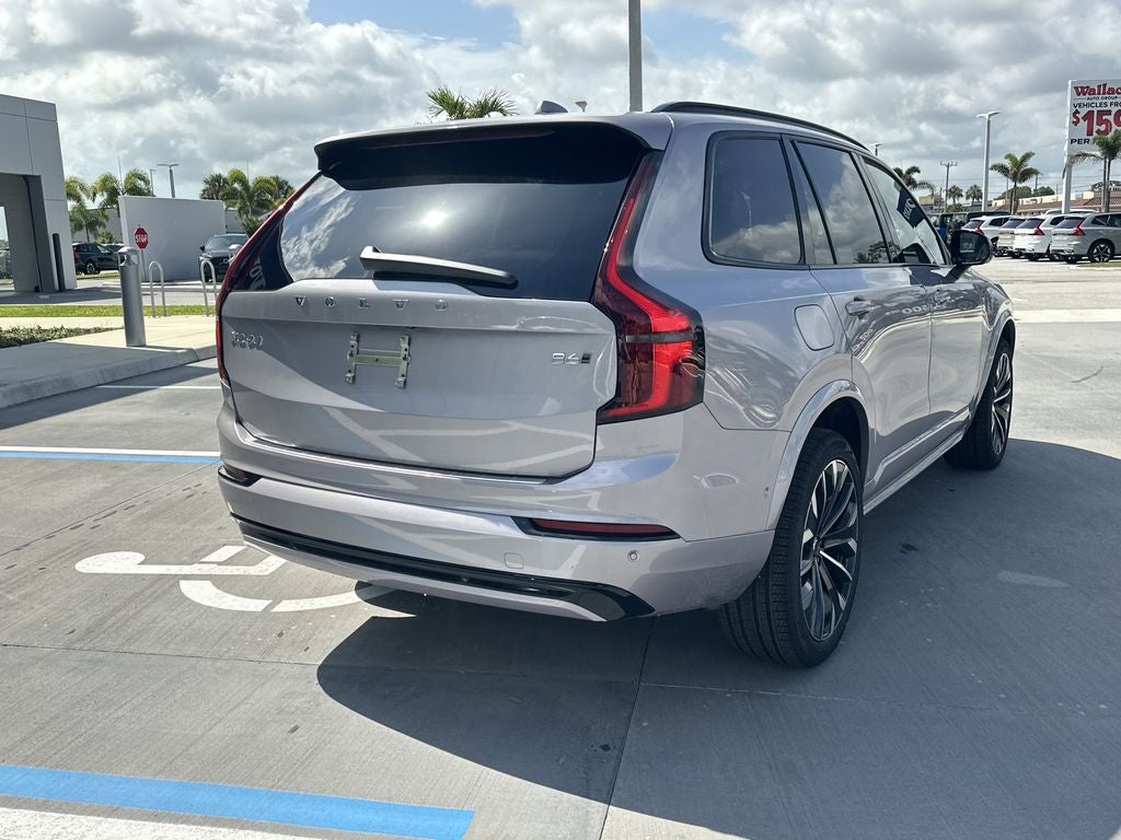 2026 Volvo XC90 B6 Ultra
