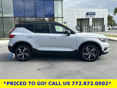 2021 Volvo XC40 R-Design