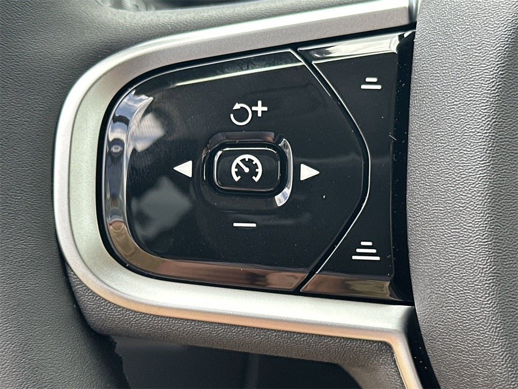 2025 Volvo XC90 Plug-In Hybrid T8 Plus 7 Passenger 2025.5