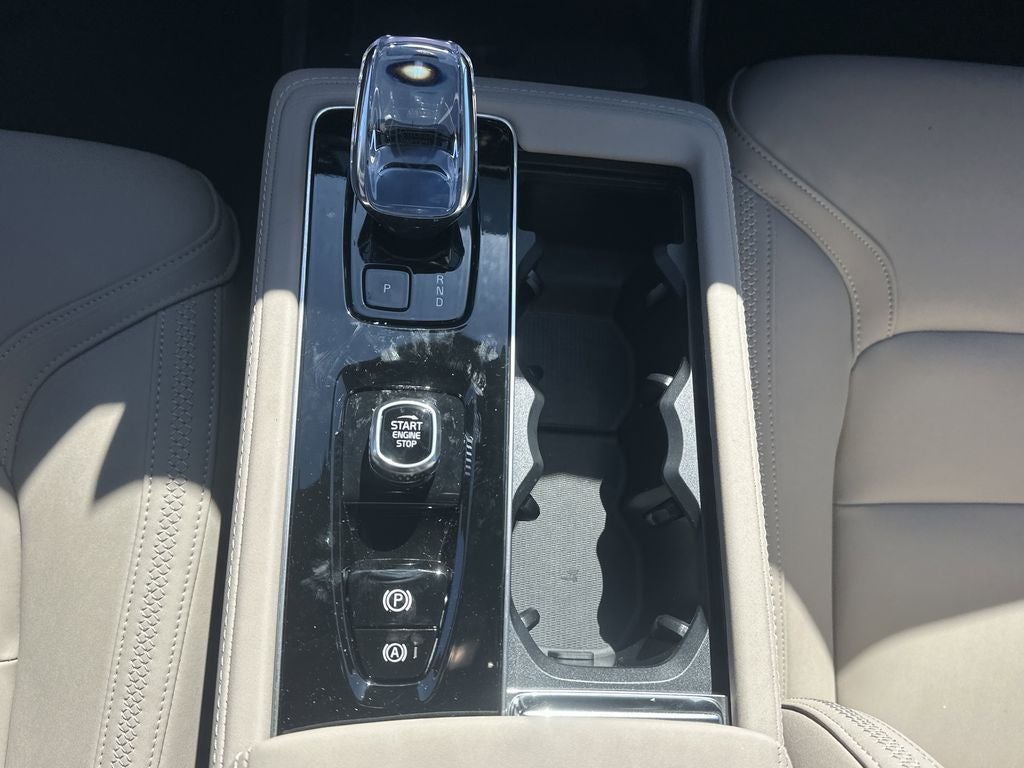 2026 Volvo XC90 Plug-In Hybrid T8 Plus 7 Passenger