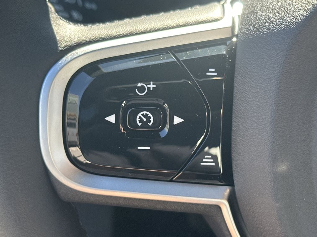 2026 Volvo XC90 Plug-In Hybrid T8 Plus 7 Passenger