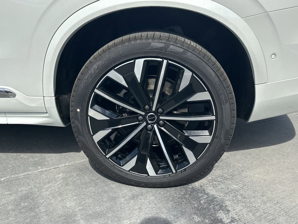 2026 Volvo XC90 Plug-In Hybrid T8 Plus 7 Passenger