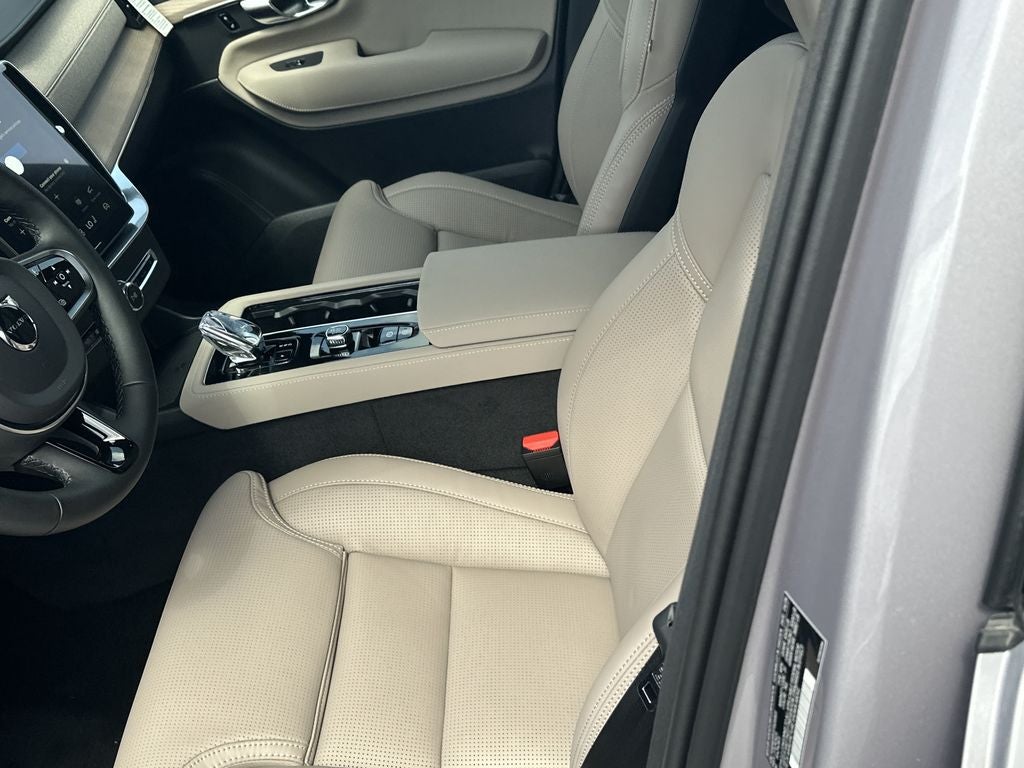 2026 Volvo XC90 Plug-In Hybrid T8 Ultra 7 Passenger
